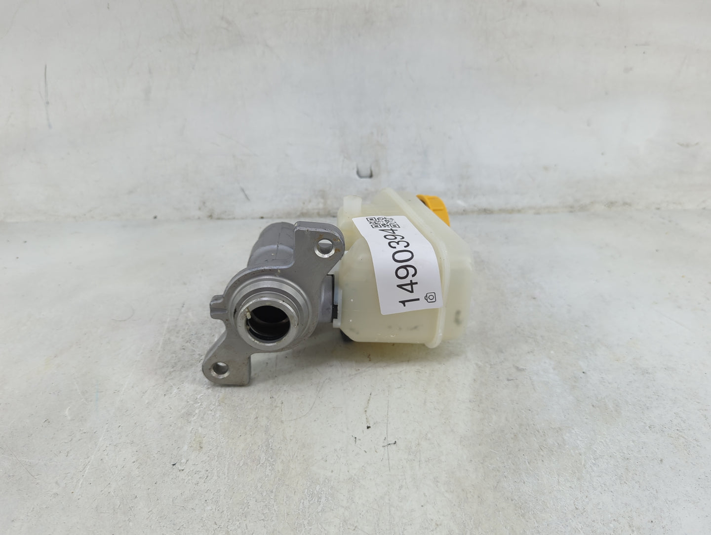 2012-2015 Subaru Impreza Brake Master Cylinder 1490394 - Oemusedautoparts1.com