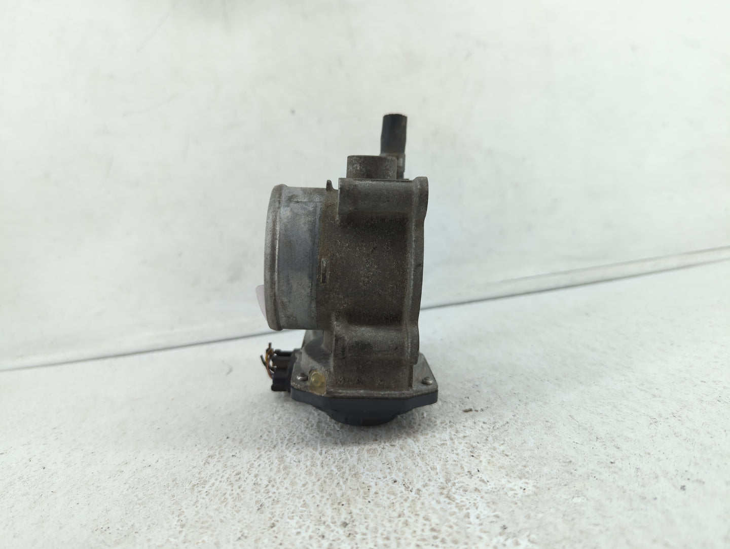 2012-2016 Subaru Impreza Throttle Body P/N:16112AA380 Fits Fits 2011 2012 2013 2014 2015 2016 2017 OEM Used Auto Parts - Oem