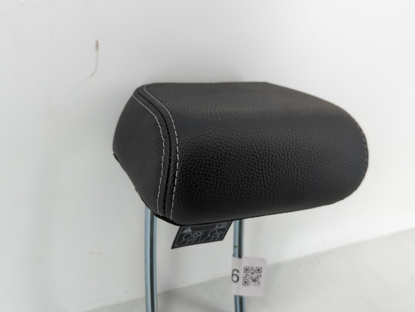 2012-2016 Subaru Impreza Headrest Head Rest Front Driver Passenger Seat Fits Fits 2012 2013 2014 2015 2016 OEM Used Auto Par
