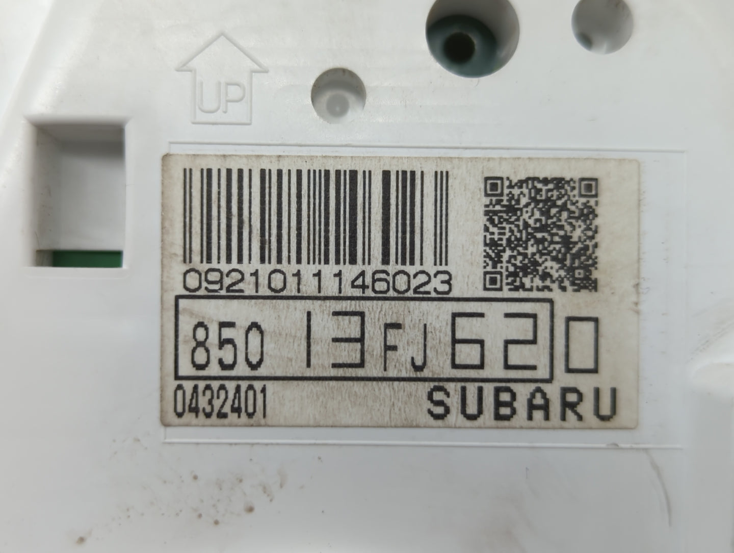 2015 Subaru Impreza Instrument Cluster Speedometer Gauges P/N:85013FJ620 85004FJ160 Miles: Fits OEM Used Auto Parts - Oemuse