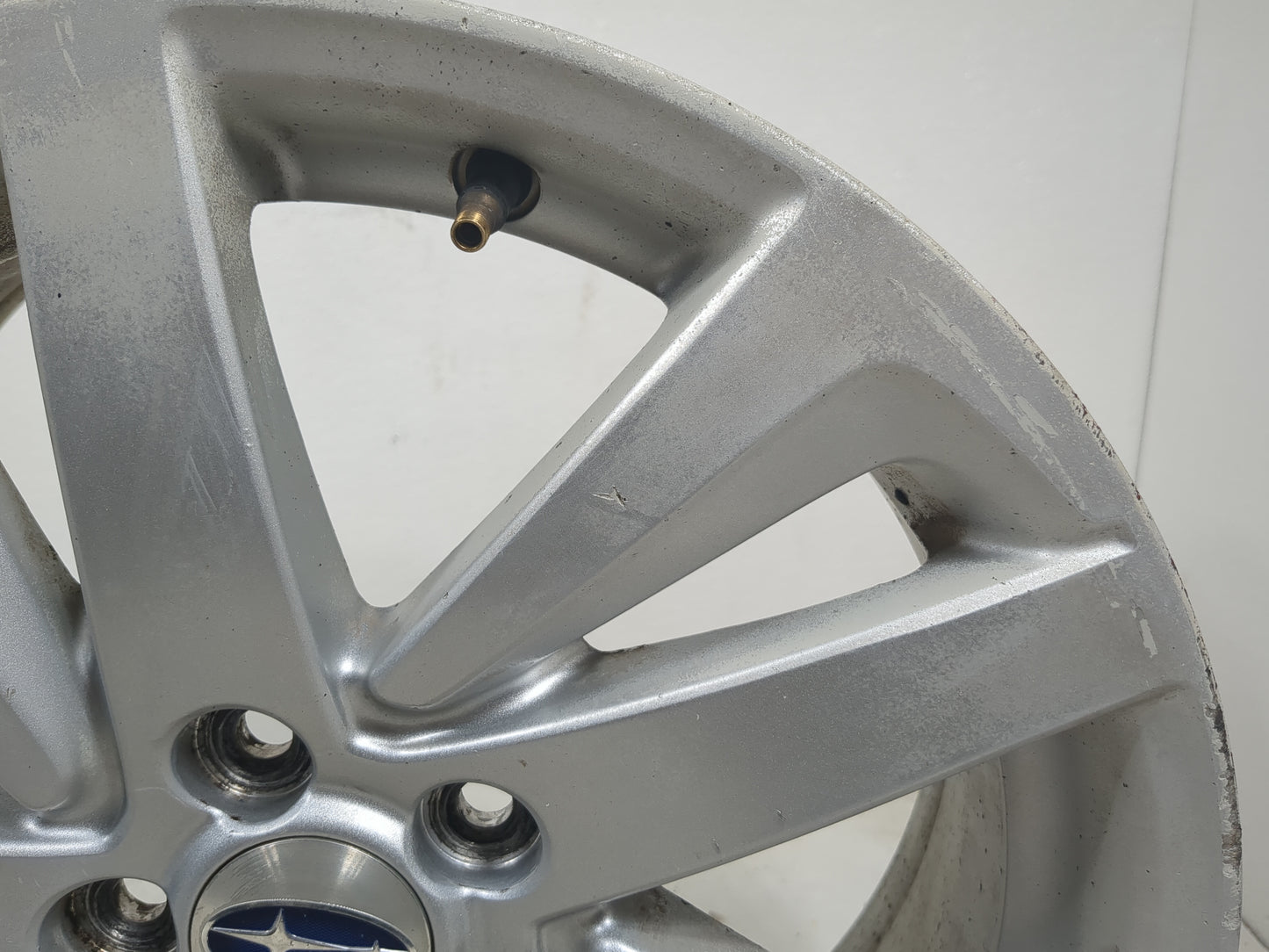 2015-2016 Subaru Impreza Oem Wheel Rim - Oemusedautoparts1.com