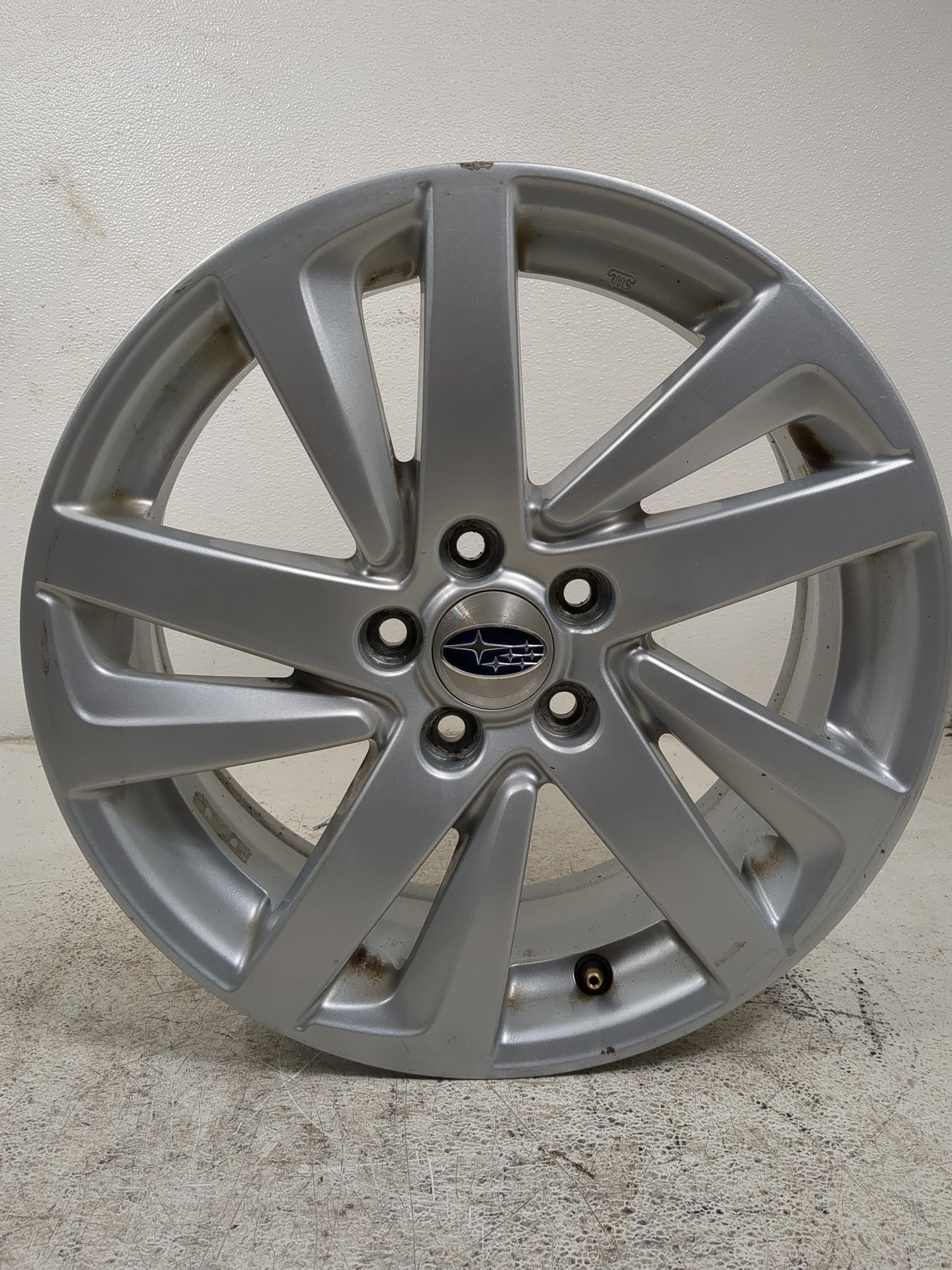 2015 Subaru Impreza Oem Wheel Rim - Oemusedautoparts1.com