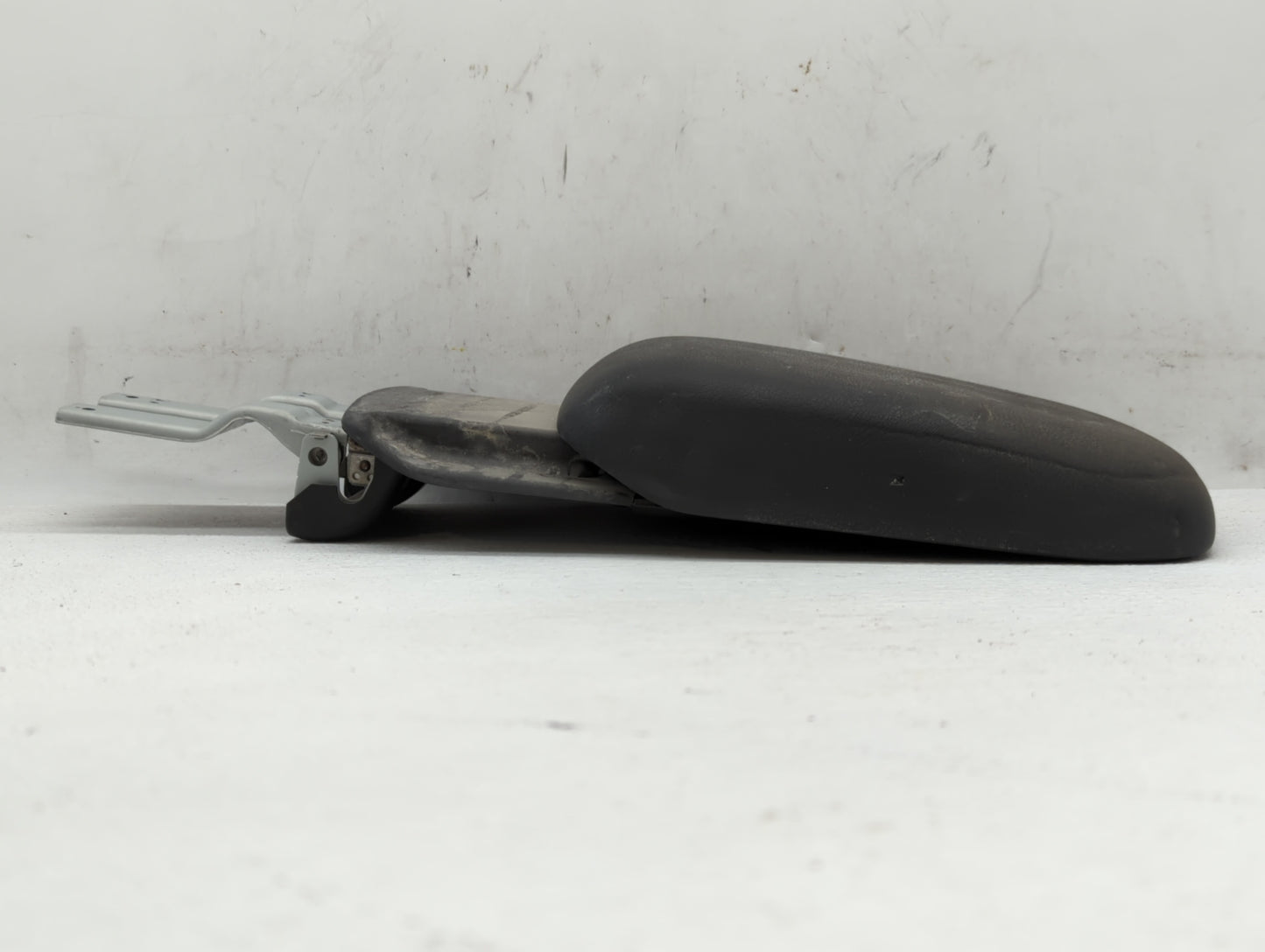 2015 Subaru Impreza Center Console Armrest Cover Lid - Oemusedautoparts1.com
