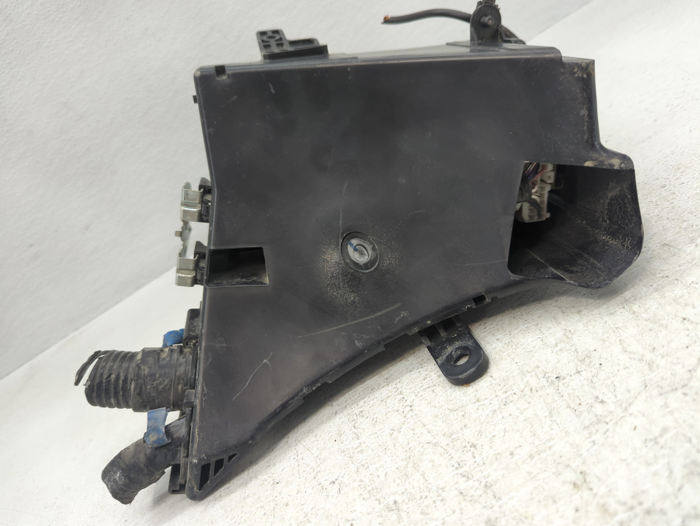 2015 Subaru Impreza Fusebox Fuse Box Panel Relay Module P/N:MB100200B Fits OEM Used Auto Parts - Oemusedautoparts1.com