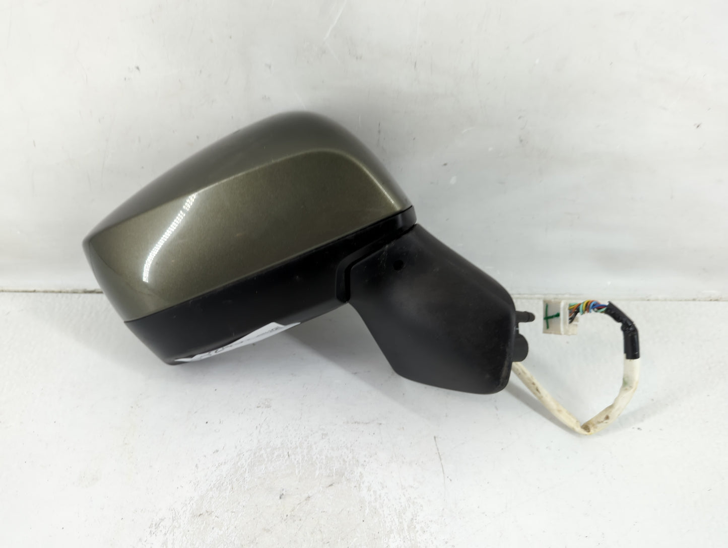 2015-2016 Subaru Legacy Passenger Side View Mirror - Right Door Mirror OEM Used - Oemusedautoparts1.com