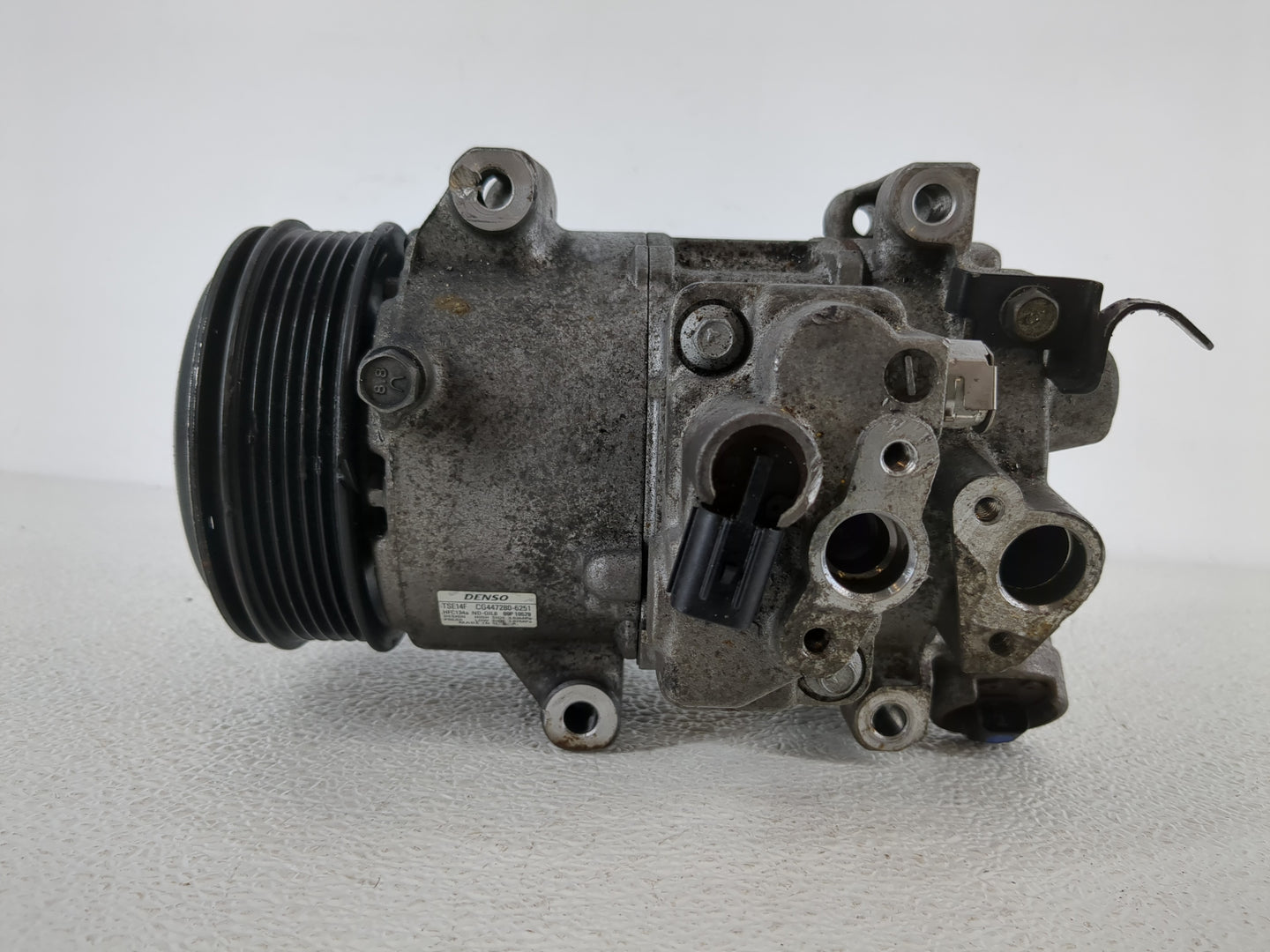 2010-2016 Subaru Legacy Air Conditioning A/c Ac Compressor Oem - Oemusedautoparts1.com