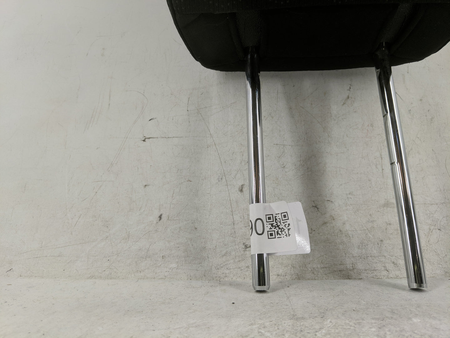 2015 Subaru Legacy Headrest Head Rest Rear Seat Fits OEM Used Auto Parts - Oemusedautoparts1.com