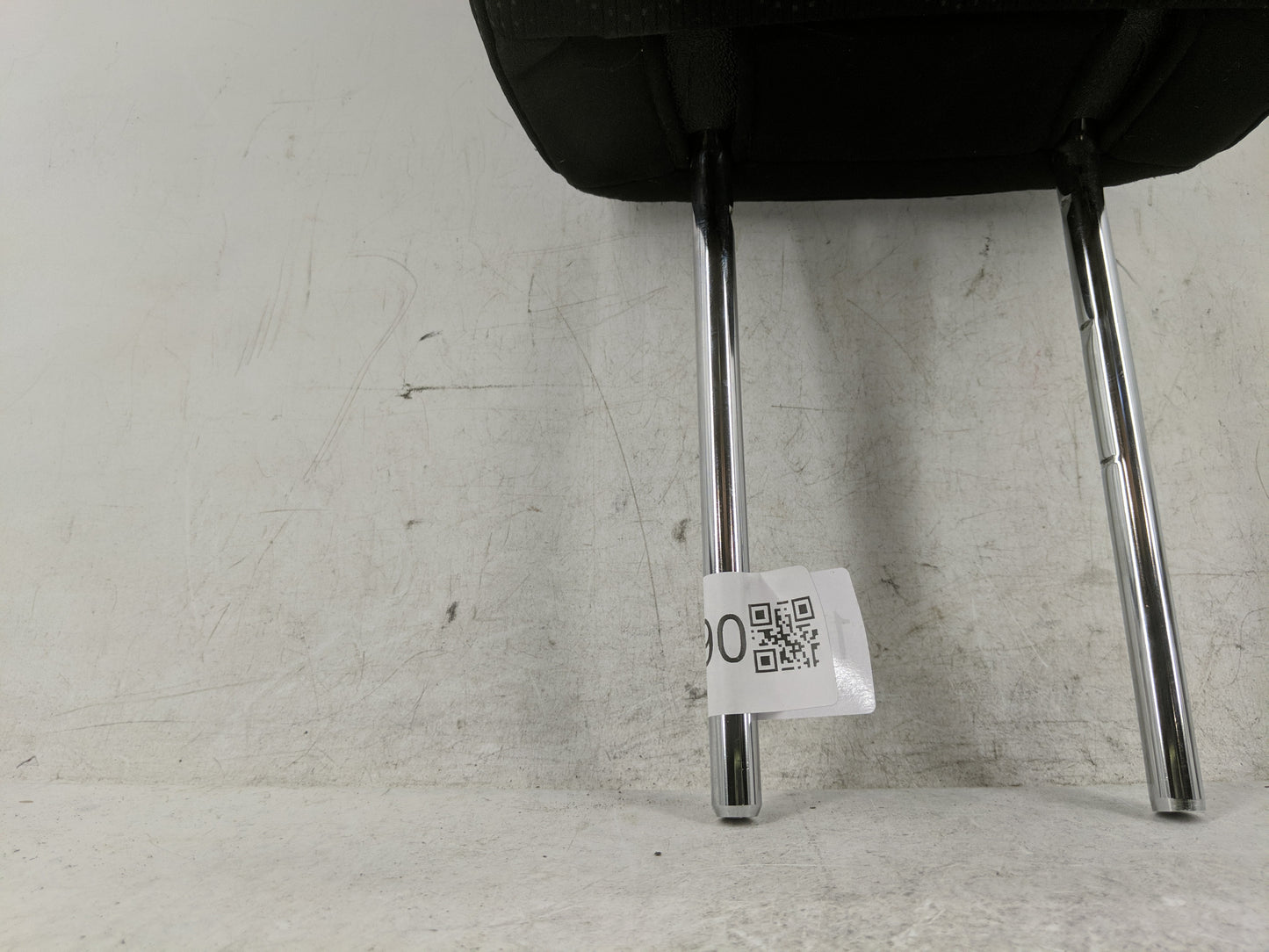 2015 Subaru Legacy Headrest Head Rest Rear Seat Fits OEM Used Auto Parts - Oemusedautoparts1.com