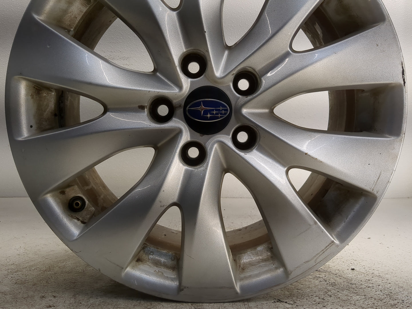 2015-2019 Subaru Legacy Oem Wheel Rim 1247796 - Oemusedautoparts1.com