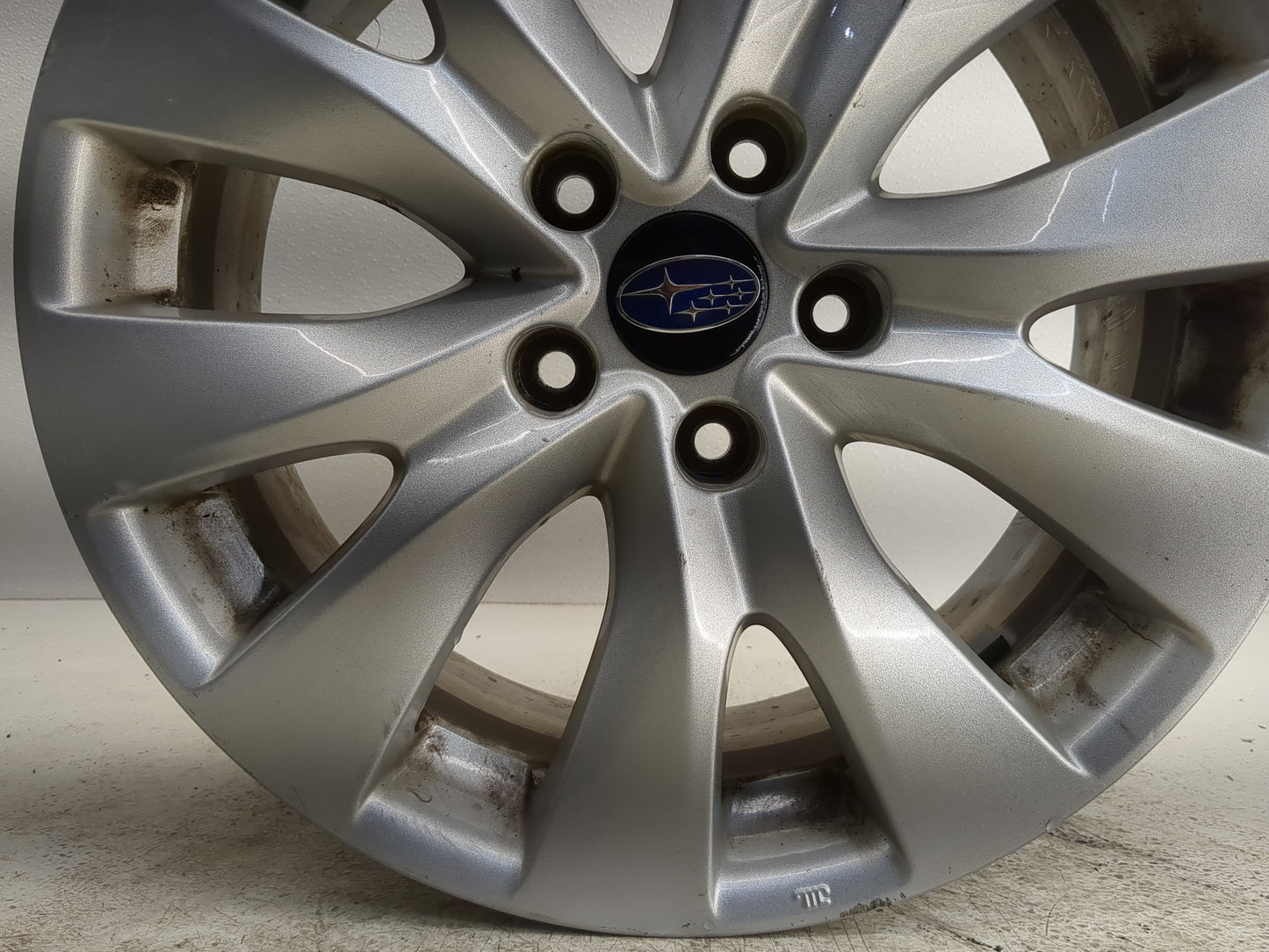 2015-2019 Subaru Legacy Oem Wheel Rim 1247797 - Oemusedautoparts1.com