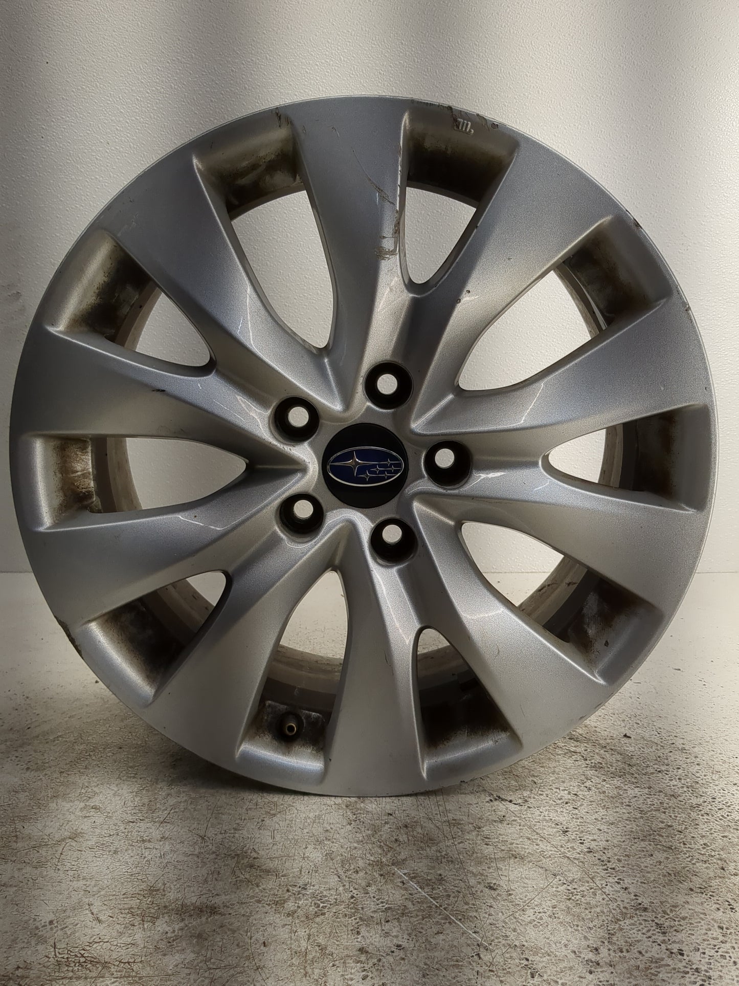2015-2019 Subaru Legacy Oem Wheel Rim - Oemusedautoparts1.com