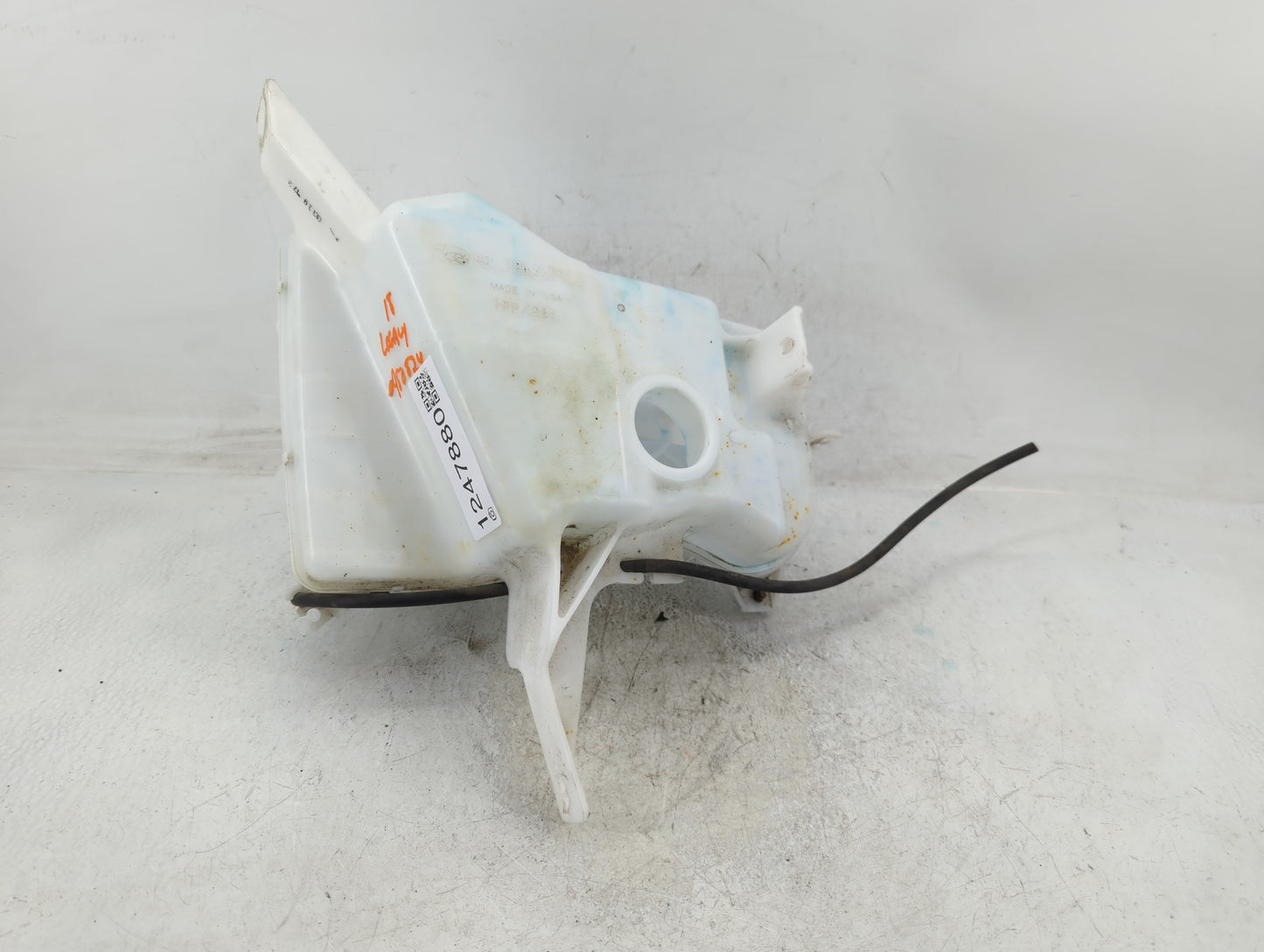 2015-2019 Subaru Legacy Windshield Washer Fluid Reservoir Bottle Oem - Oemusedautoparts1.com