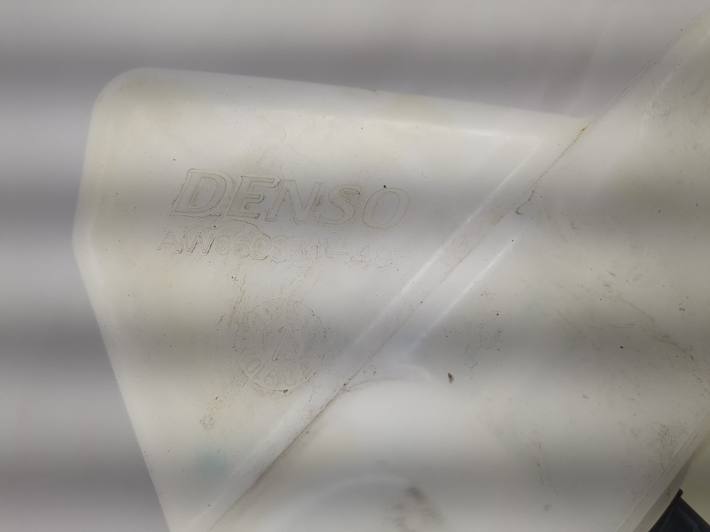 2015-2019 Subaru Legacy Windshield Washer Fluid Reservoir Bottle Oem - Oemusedautoparts1.com