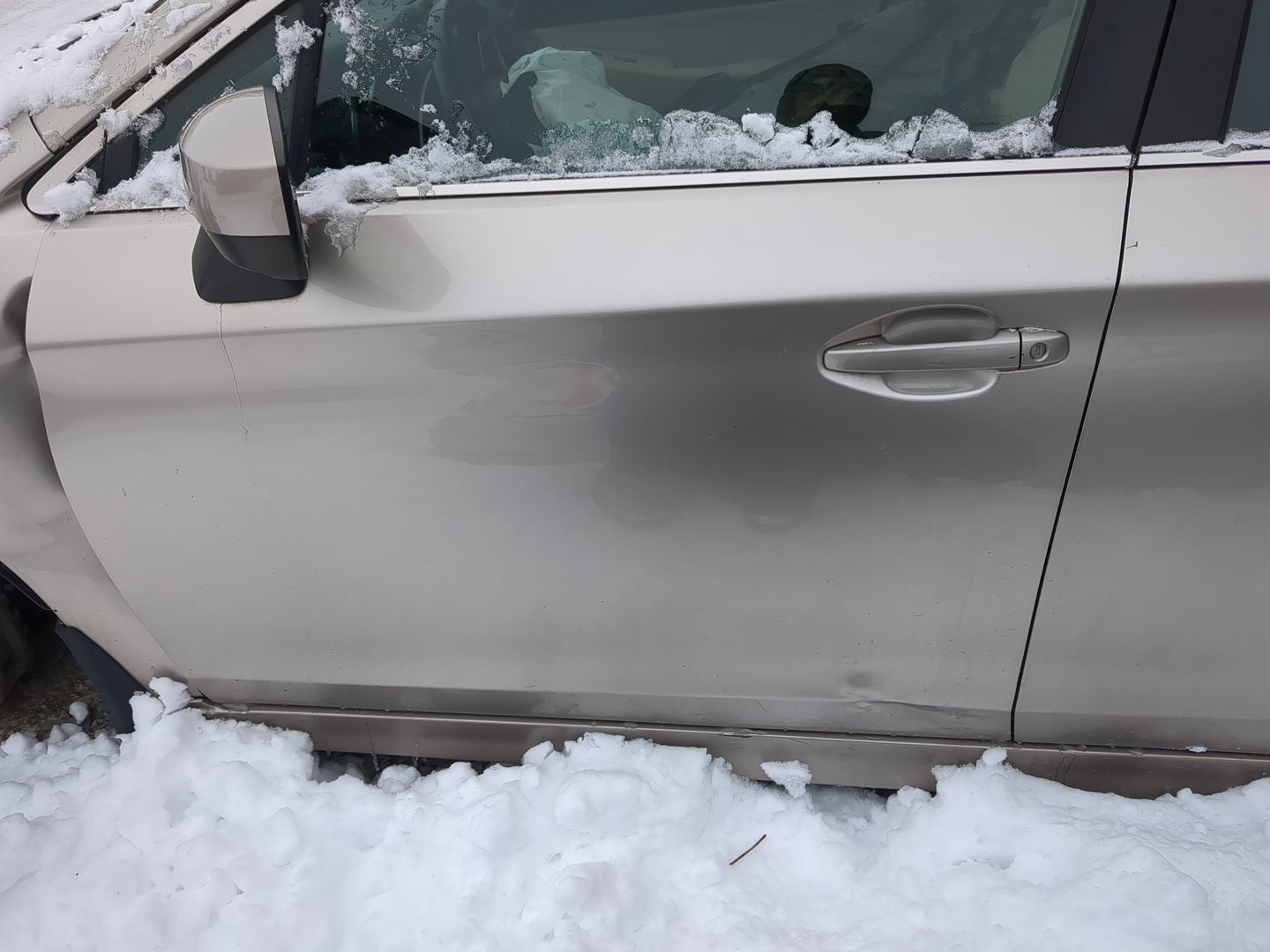 2015-2017 Subaru Legacy Driver Front Door Oem - Oemusedautoparts1.com