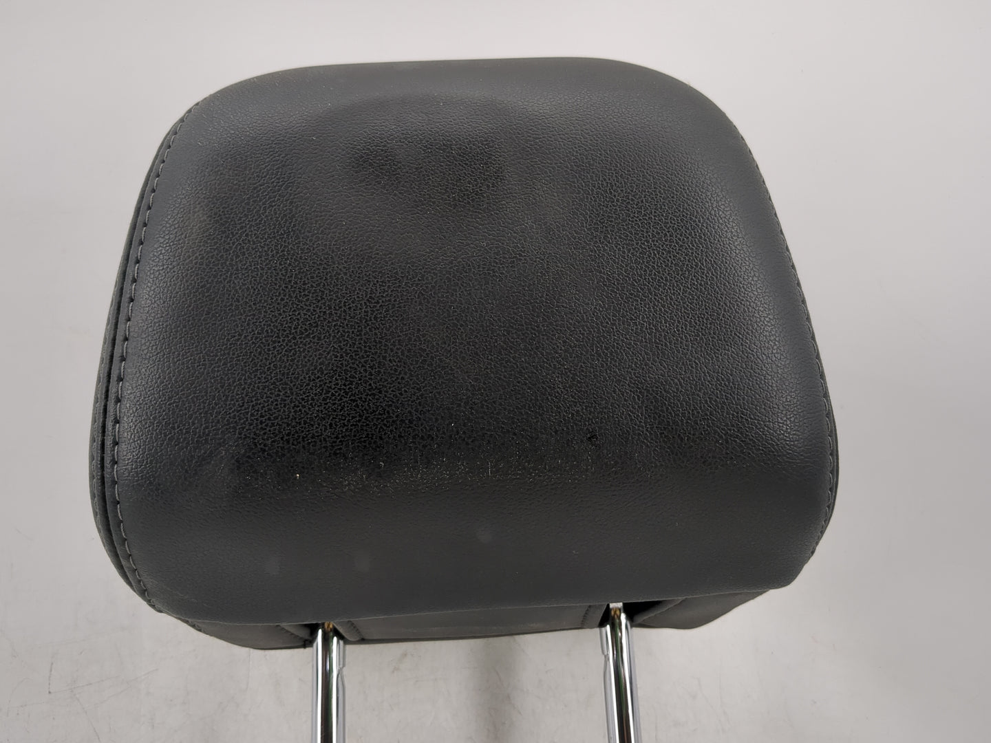 2015-2019 Subaru Legacy Headrest Head Rest Front Driver Passenger Seat Fits Fits 2015 2016 2017 2018 2019 OEM Used Auto Part