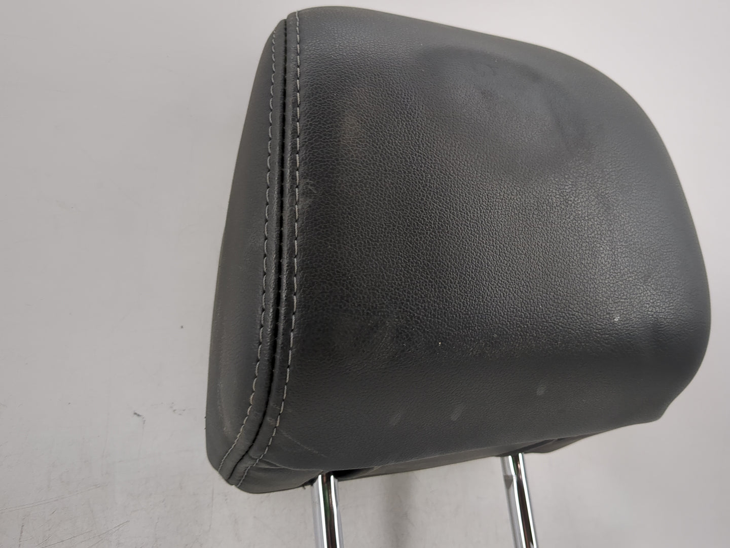 2015-2019 Subaru Legacy Headrest Head Rest Front Driver Passenger Seat Fits Fits 2015 2016 2017 2018 2019 OEM Used Auto Part