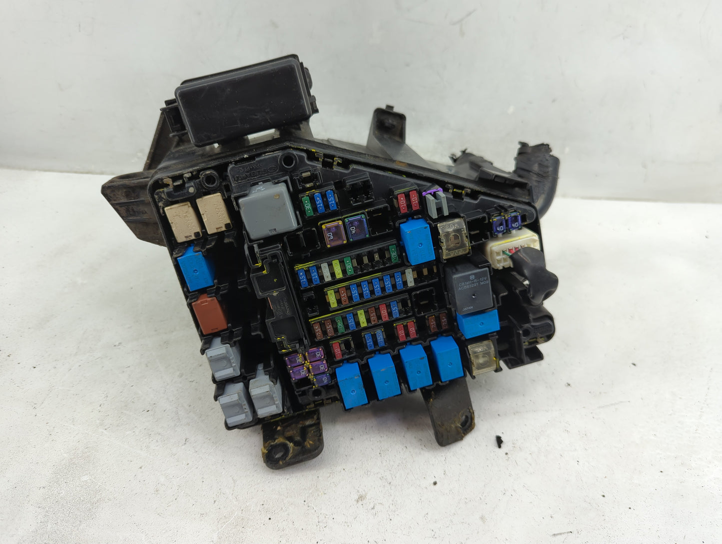 2015 Subaru Legacy Fusebox Fuse Box Panel Relay Module P/N:MB503700B1 PR103830B Fits OEM Used Auto Parts - Oemusedautoparts1
