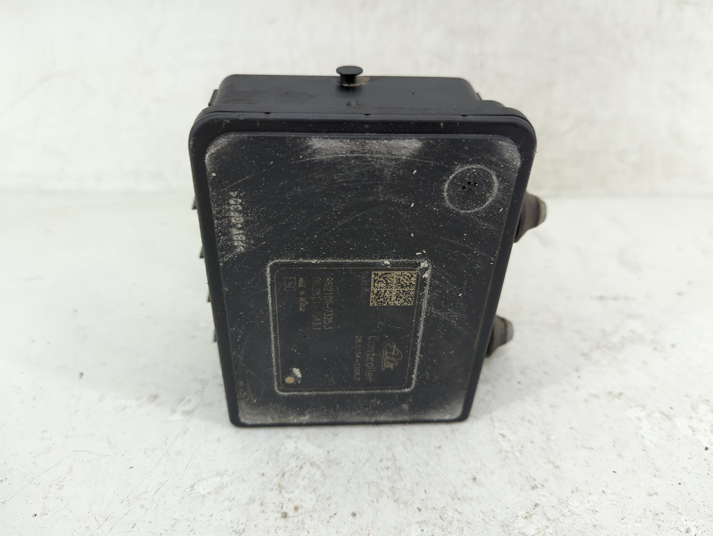 2015 Subaru Legacy ABS Pump Control Module Replacement P/N:27536AL00B 06.2102-3366.4, 06.2109-7325.3, 06.2021-3543.1 Fits OE