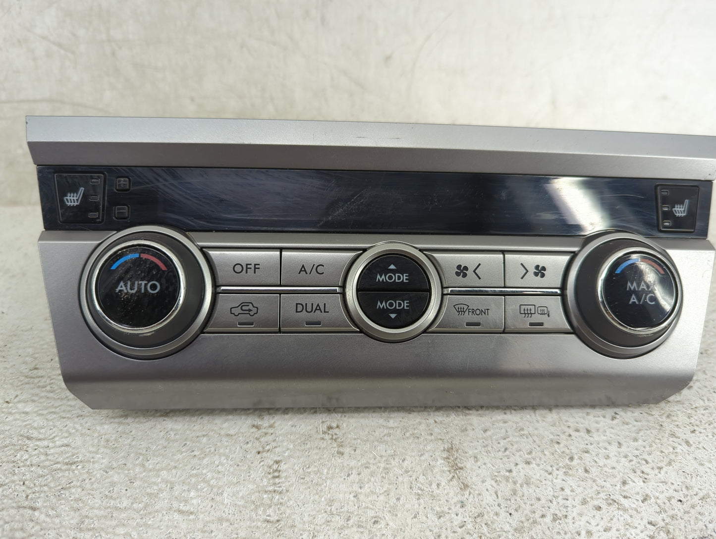 2010-2014 Subaru Legacy Climate Control Module Temperature AC/Heater Replacement P/N:72311AL11A Fits Fits 2010 2011 2012 201