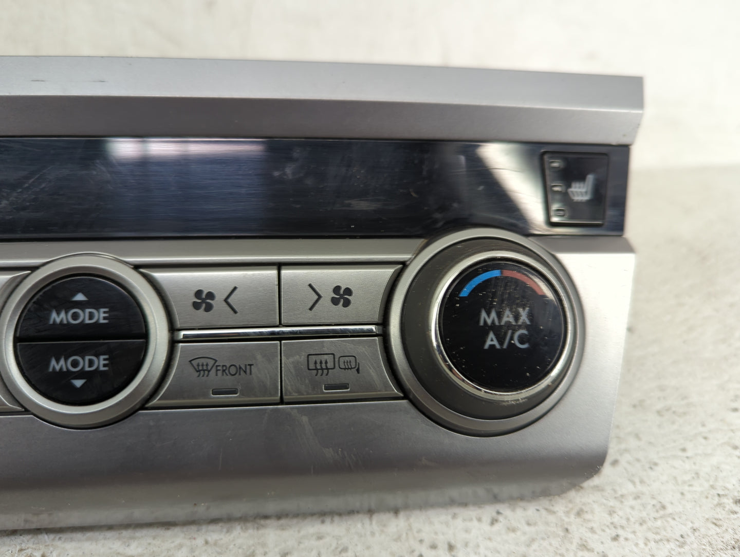 2010-2014 Subaru Legacy Climate Control Module Temperature AC/Heater Replacement P/N:72311AL11A Fits Fits 2010 2011 2012 201