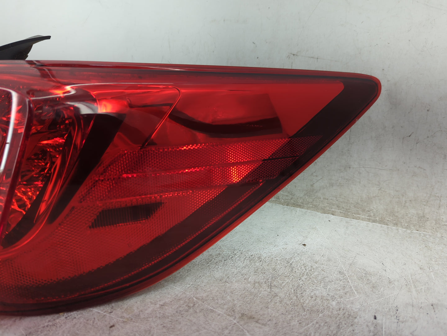 2015-2019 Subaru Legacy Tail Light Assembly Passenger Right OEM Fits Fits 2015 2016 2017 2018 2019 OEM Used Auto Parts - Oem