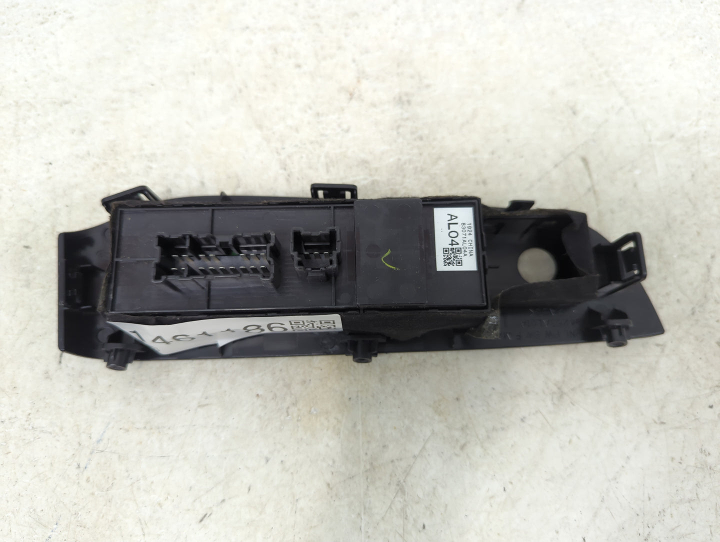 2015-2016 Subaru Legacy Master Power Window Switch Replacement Driver Side Left P/N:83071AL04A Fits Fits 2015 2016 OEM Used 