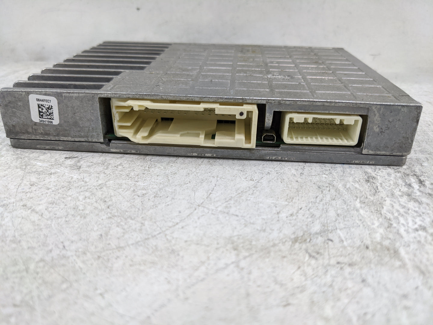 2015-2017 Subaru Legacy Radio Speaker Amplifier 0844fec7|34941996 - Oemusedautoparts1.com
