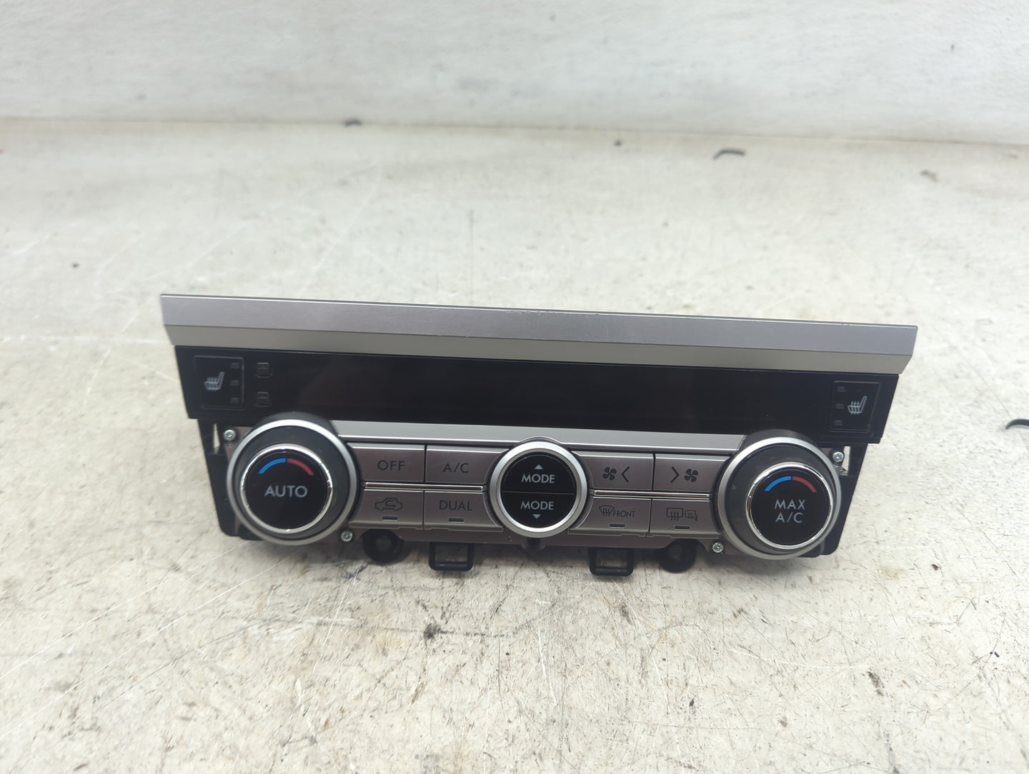 2010-2014 Subaru Legacy Climate Control Module Temperature AC/Heater Replacement P/N:72311AL11A Fits Fits 2010 2011 2012 201