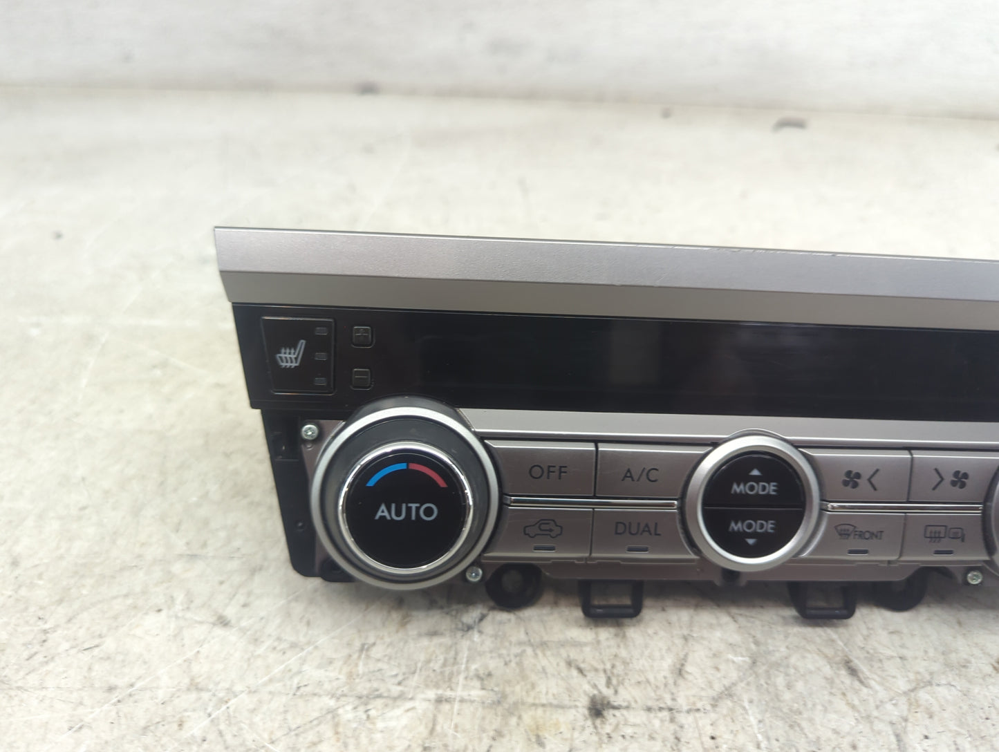 2010-2014 Subaru Legacy Climate Control Module Temperature AC/Heater Replacement P/N:72311AL11A Fits Fits 2010 2011 2012 201