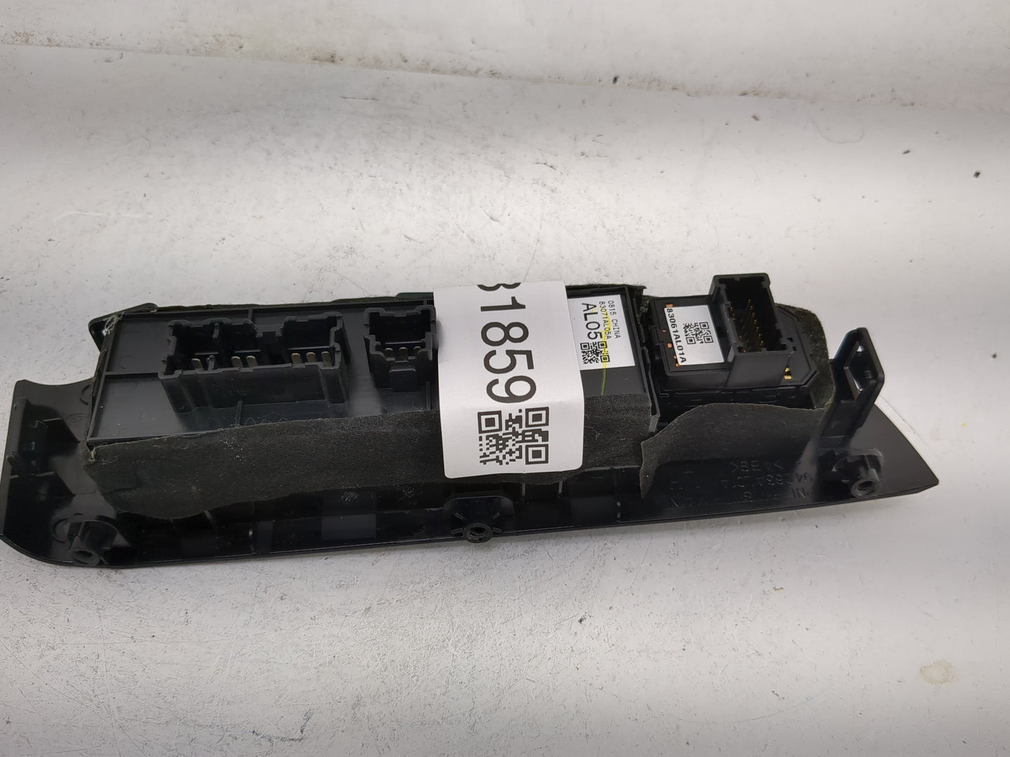 2015-2016 Subaru Legacy Master Power Window Switch Replacement Driver Side Left P/N:83071AL05A 83061AL01A Fits Fits 2015 201