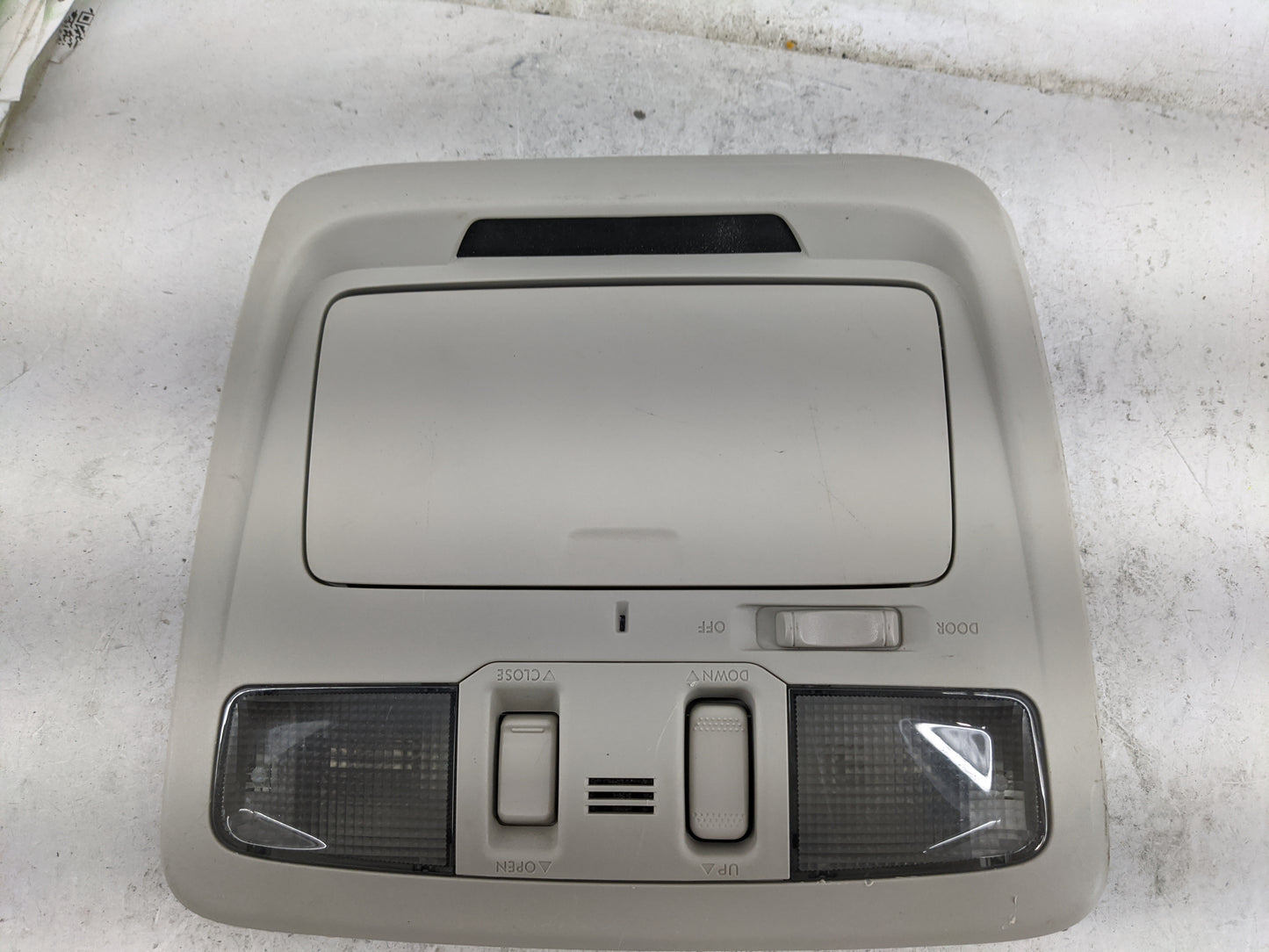 2015 Subaru Legacy Overhead Roof Console Tan - Oemusedautoparts1.com