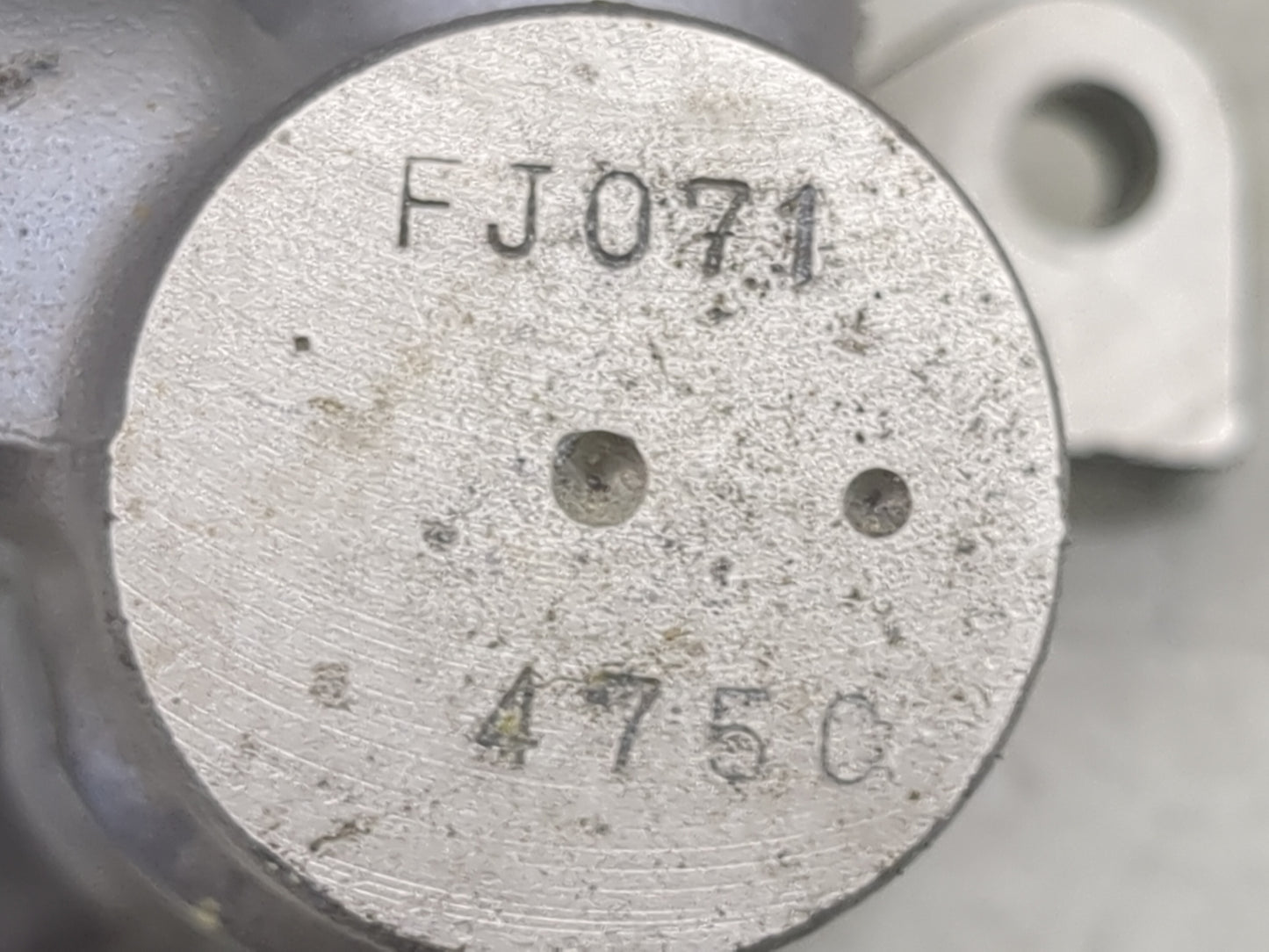 2015-2017 Subaru Legacy Brake Master Cylinder 1492074 - Oemusedautoparts1.com
