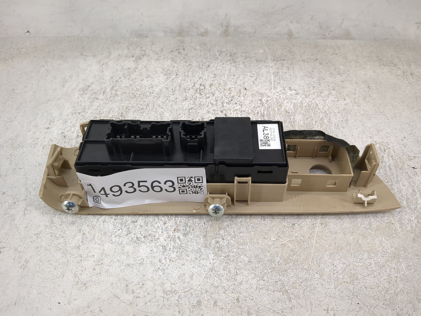 2015 Subaru Legacy Master Power Window Switch Replacement Driver Side Left P/N:83071AL38C 94263AL01 Fits OEM Used Auto Parts