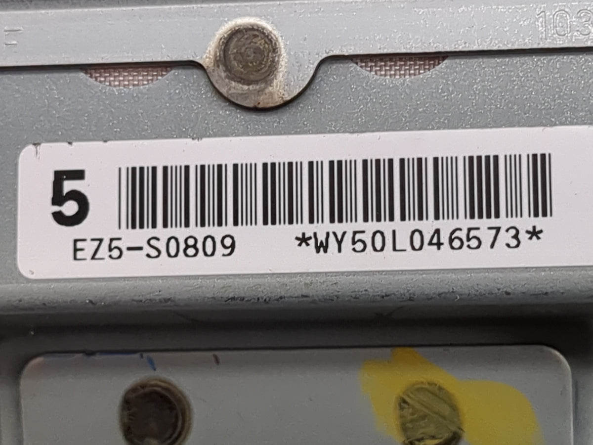 2015 Subaru Legacy Air Bag Passenger Right Knee OEM P/N:DAM-P11-1213 Z434657, EZ5-S0809, WY50L046573 Fits OEM Used Auto Part