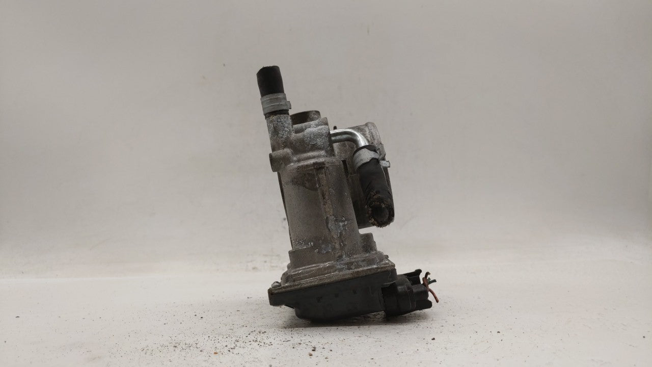 2013-2019 Subaru Legacy Throttle Body P/N:16112AA38A Fits Fits 2013 2014 2015 2016 2017 2018 2019 OEM Used Auto Parts - Oemu