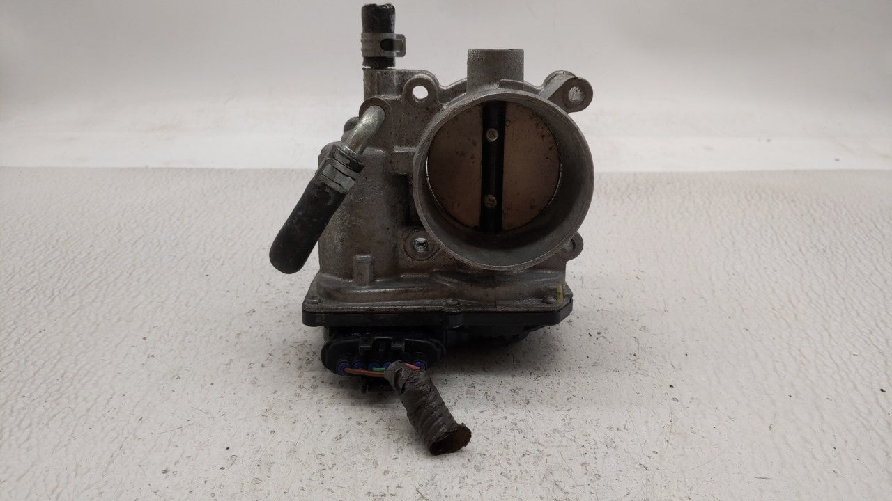 2013-2019 Subaru Legacy Throttle Body P/N:16112AA38A Fits Fits 2013 2014 2015 2016 2017 2018 2019 OEM Used Auto Parts - Oemu
