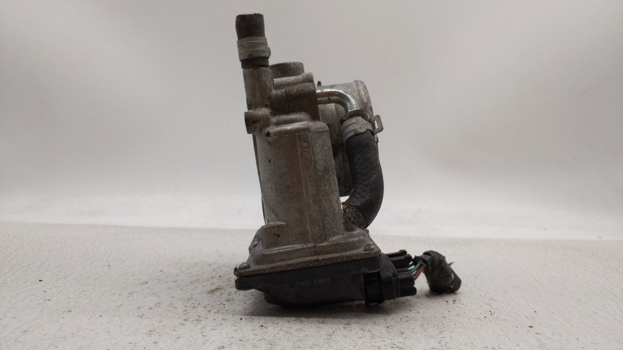 2013-2019 Subaru Legacy Throttle Body P/N:16112AA38A Fits Fits 2013 2014 2015 2016 2017 2018 2019 OEM Used Auto Parts - Oemu