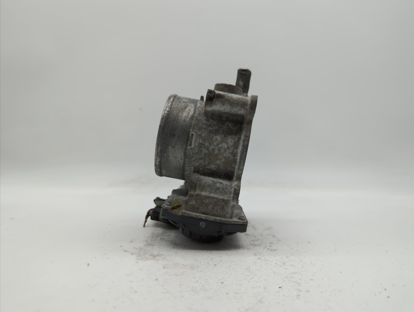 2013-2019 Subaru Legacy Throttle Body P/N:16112AA38A Fits Fits 2013 2014 2015 2016 2017 2018 2019 OEM Used Auto Parts - Oemu