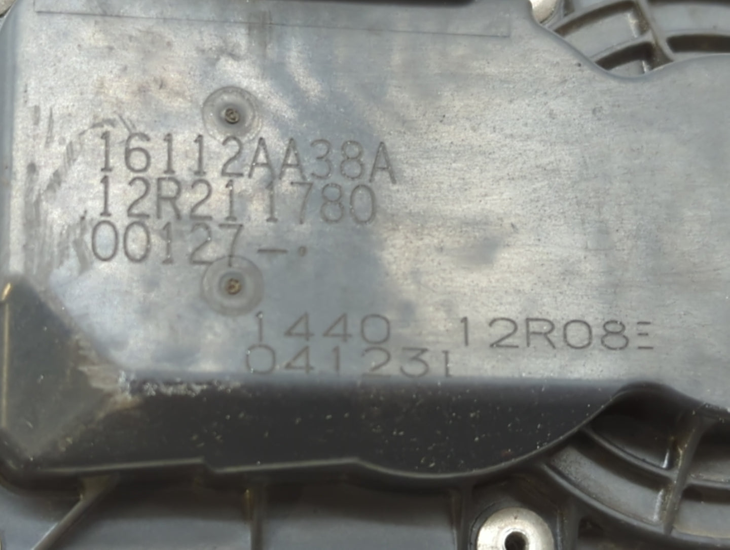 2013-2019 Subaru Legacy Throttle Body P/N:16112AA38A Fits Fits 2013 2014 2015 2016 2017 2018 2019 OEM Used Auto Parts - Oemu