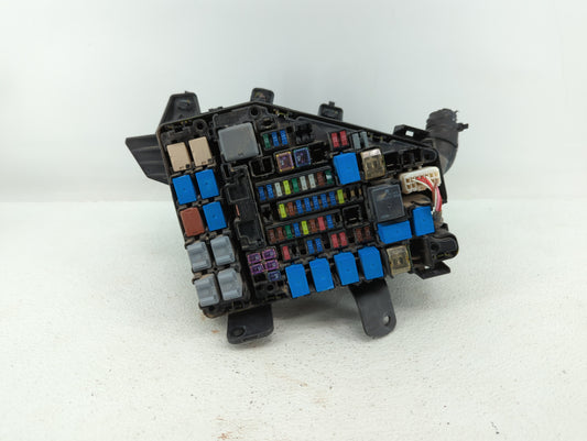 2015-2017 Subaru Legacy Fusebox Fuse Box Panel Relay Module Fits Fits 2015 2017 OEM Used Auto Parts