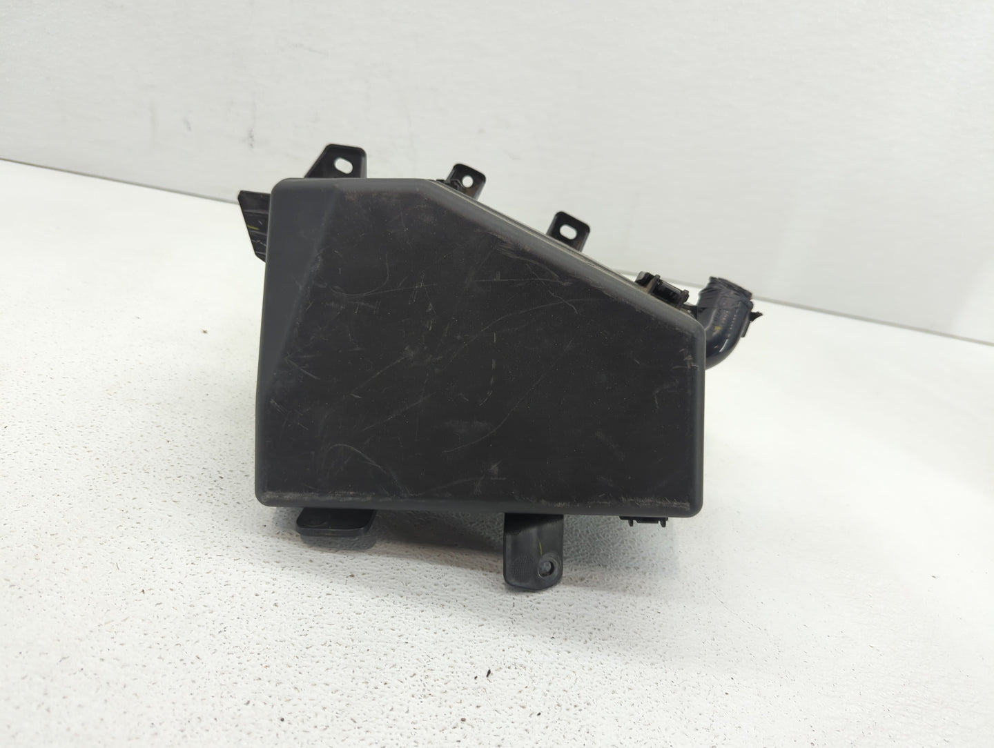 2015 Subaru Legacy Fusebox Fuse Box Panel Relay Module P/N:MB503701B PR103830B, MB901300B Fits OEM Used Auto Parts - Oemused