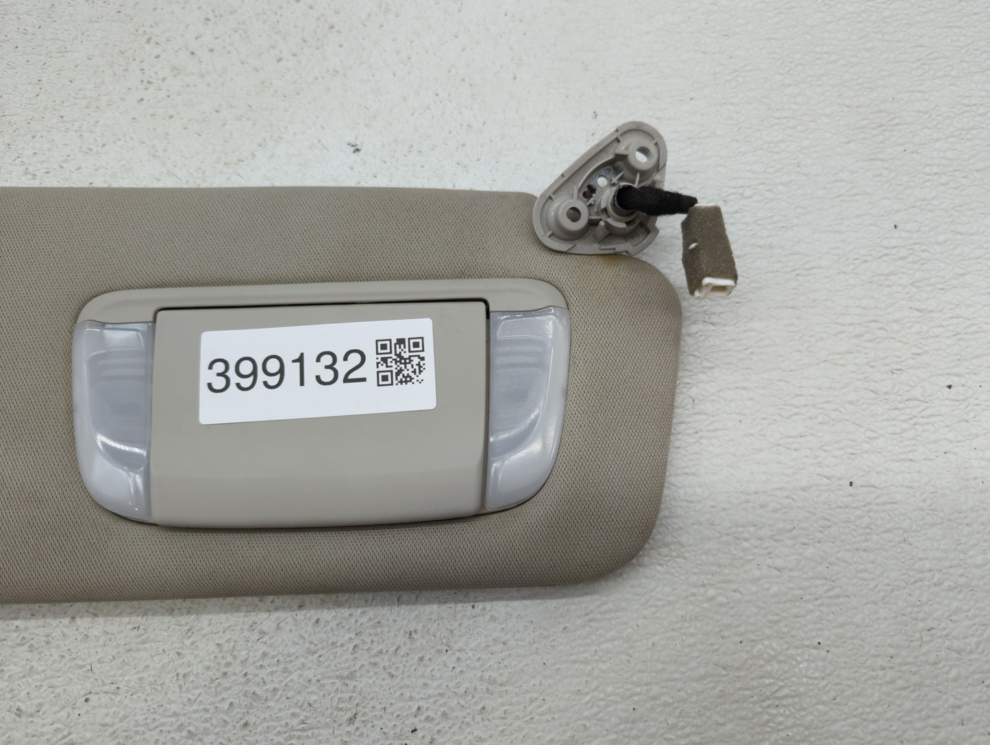 2015-2019 Subaru Legacy Sun Visor Shade Replacement Passenger Right Mirror Fits Fits 2015 2016 2017 2018 2019 OEM Used Auto 