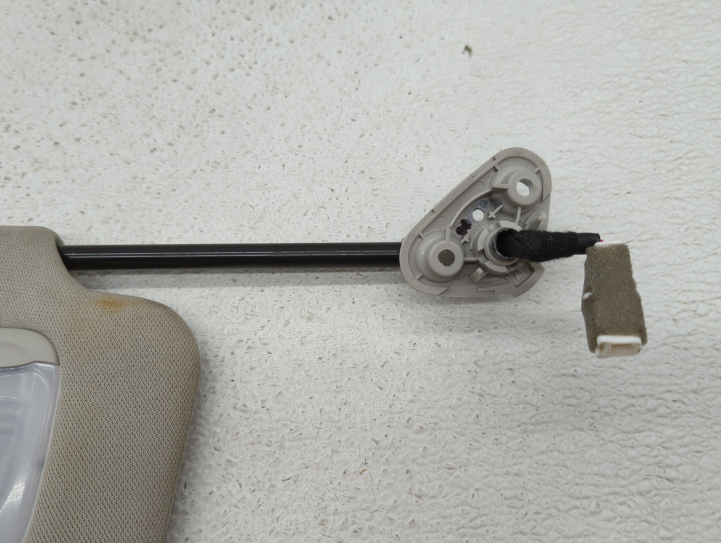 2015-2019 Subaru Legacy Sun Visor Shade Replacement Passenger Right Mirror Fits Fits 2015 2016 2017 2018 2019 OEM Used Auto 