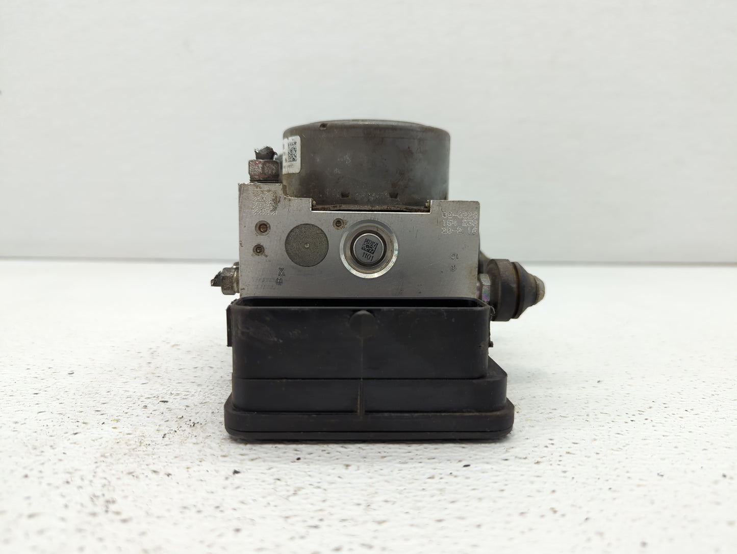 2015 Subaru Legacy ABS Pump Control Module Replacement P/N:27536AL00A 27536AL00B Fits OEM Used Auto Parts - Oemusedautoparts