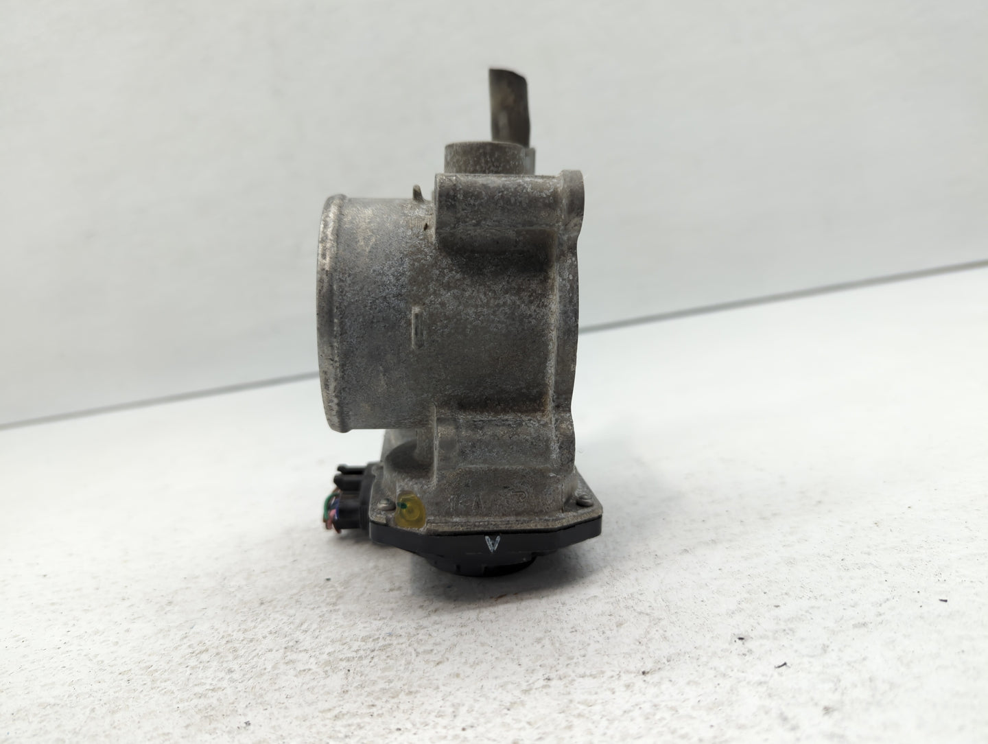 2013-2019 Subaru Legacy Throttle Body P/N:8R08 1780 4016 1780 Fits Fits 2013 2014 2015 2016 2017 2018 2019 OEM Used Auto Par