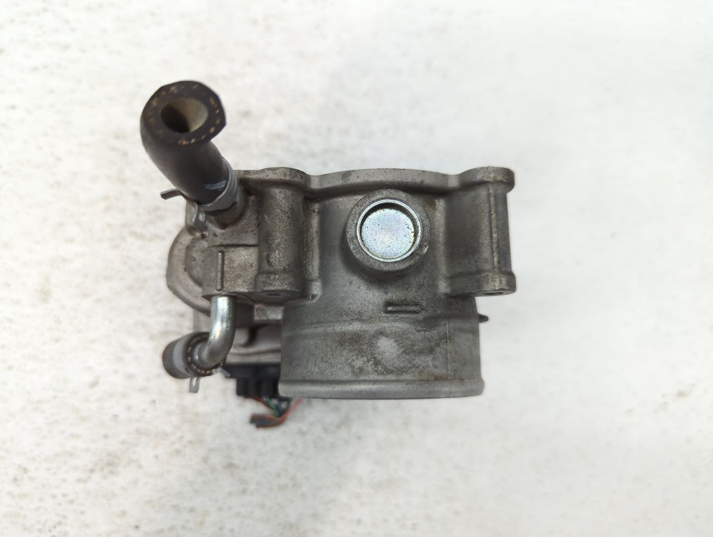 2013-2019 Subaru Legacy Throttle Body P/N:10R07 1780 Fits Fits 2013 2014 2015 2016 2017 2018 2019 OEM Used Auto Parts - Oemu