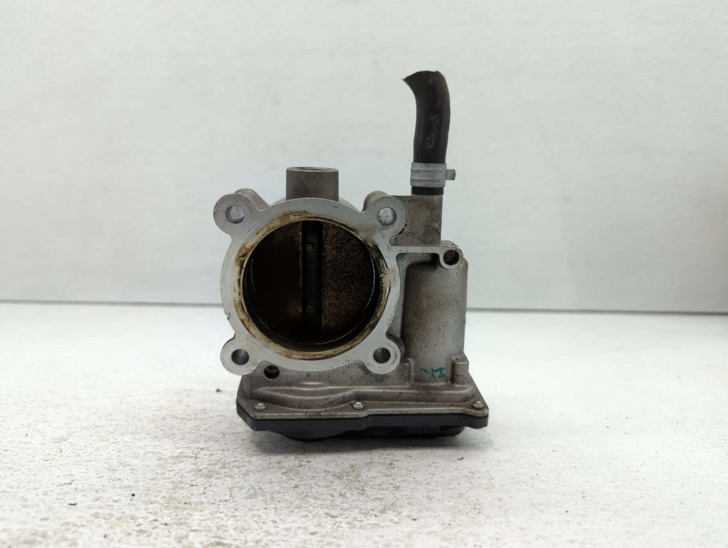 2013-2019 Subaru Legacy Throttle Body P/N:10R07 1780 Fits Fits 2013 2014 2015 2016 2017 2018 2019 OEM Used Auto Parts - Oemu
