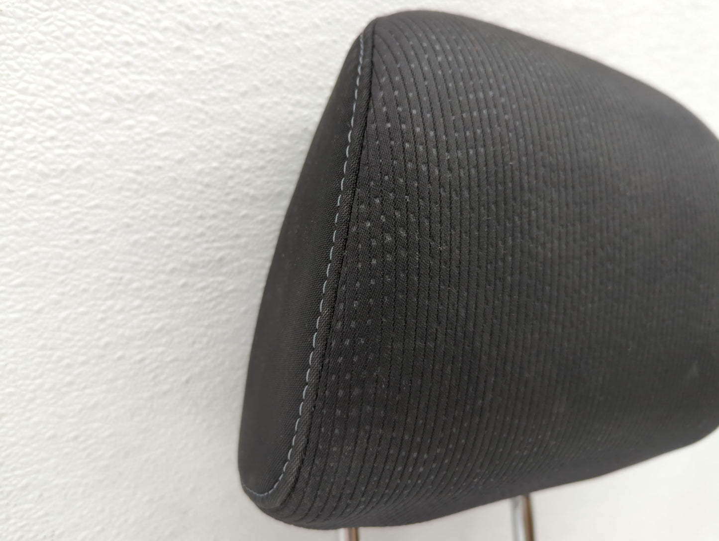 2015-2019 Subaru Legacy Headrest Head Rest Front Driver Passenger Seat - Oemusedautoparts1.com