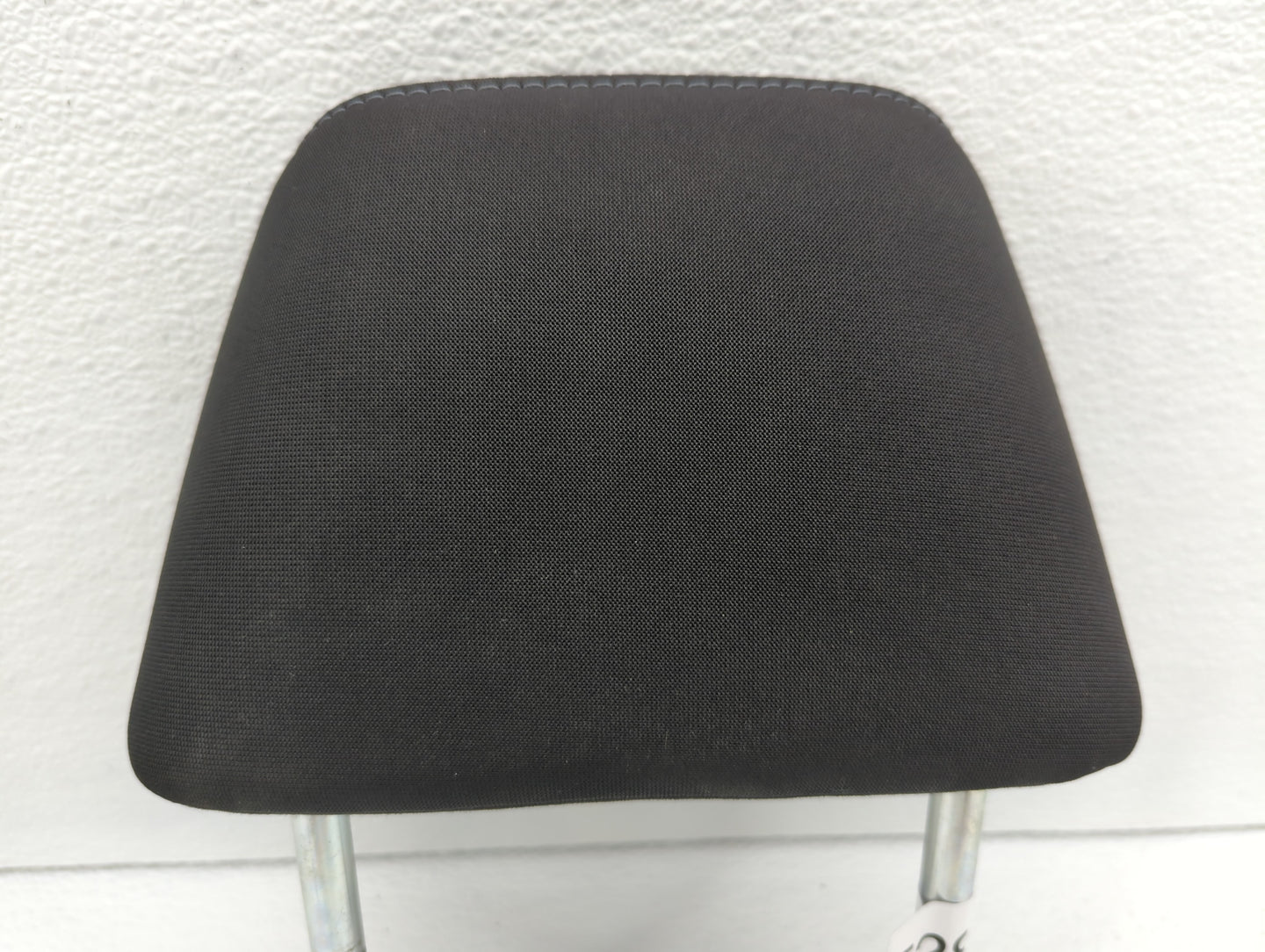 2015-2019 Subaru Legacy Headrest Head Rest Front Driver Passenger Seat - Oemusedautoparts1.com