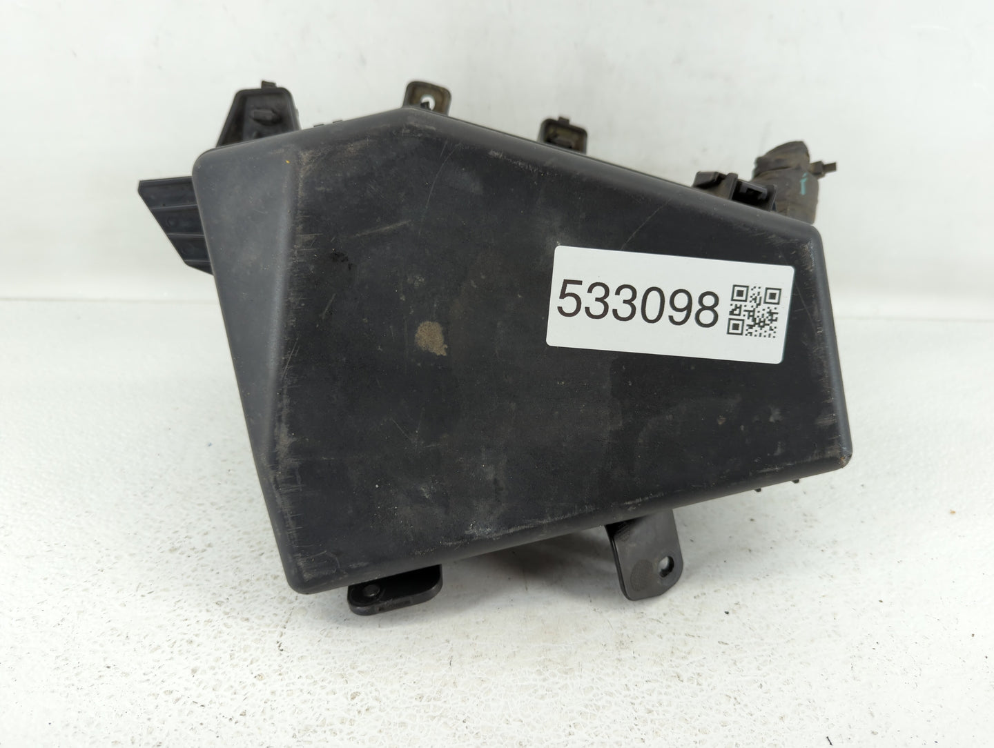 2015-2017 Subaru Legacy Fusebox Fuse Box Panel Relay Module P/N:MB503701B Fits Fits 2015 2016 2017 OEM Used Auto Parts - Oem